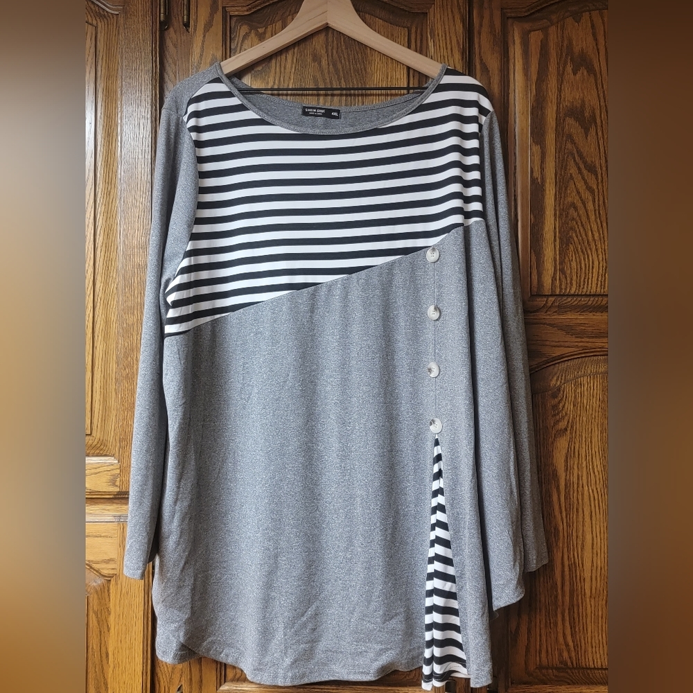 Shein Curve Women's shirt